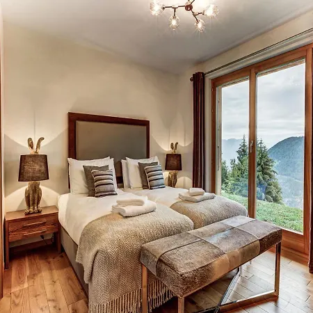 Chalet De Luxe Pour 12 Personnes Holiday home *