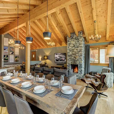 Holiday home Chalet De Luxe Pour 12 Personnes
