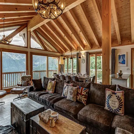 Chalet De Luxe Pour 12 Personnes Holiday home *